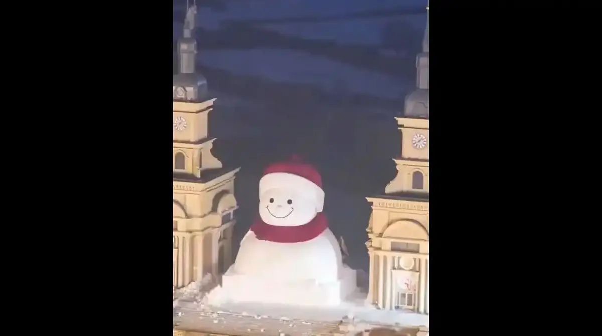 ساخت آدم‌برفی ۱۹ متری در هاربین چین