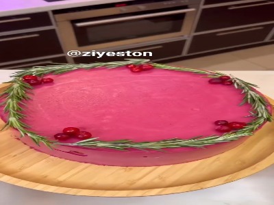 الویه رو شبیه کیک تولد تزئین کن