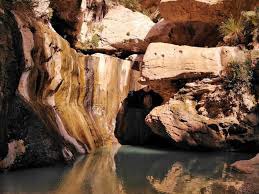 استخر طبیعی، تنگه شوتاریکو پارسیان هرمزگان