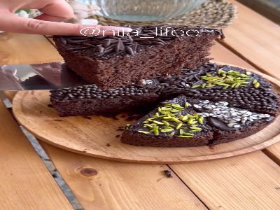 کیک خیس شکلاتی کافی شاپی