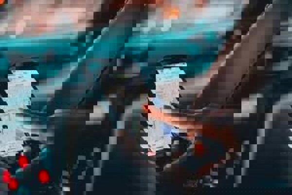 آینده معیشتی رانندگان ‌تاکسی اینترنتی در گرو بیمه تأمین اجتماعی