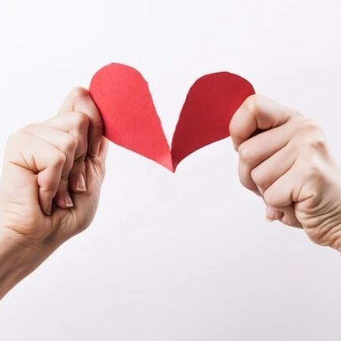 رابطه پنهانی زن خیانتکار با دوست صمیمی شوهر