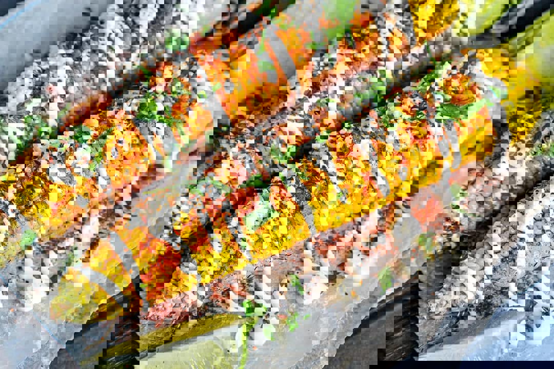 بلال پنیری برای عصرانه