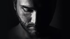 وقتی مردان حرف نمی‌زنند