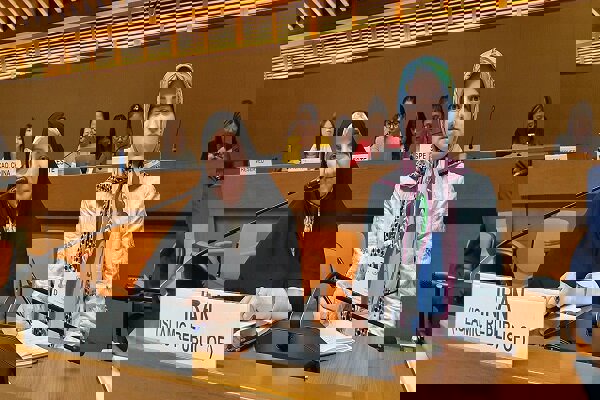 تحریم و دخالت خارجی موانع اصلی توانمندسازی زنان است