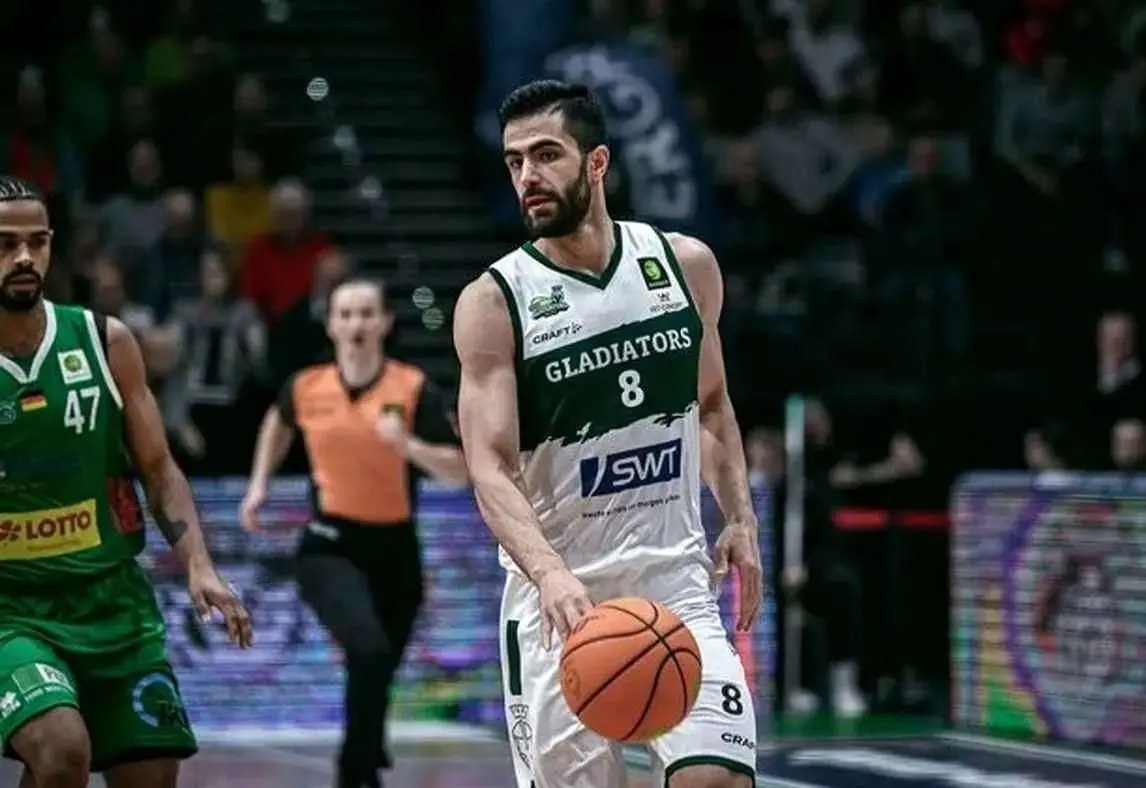 کناره‌گیری بهنام یخچالی از تیم ملی بسکتبال/ عکس