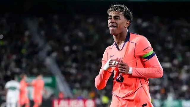 واکنش یامال به پیشنهاد نجومی الاتحاد