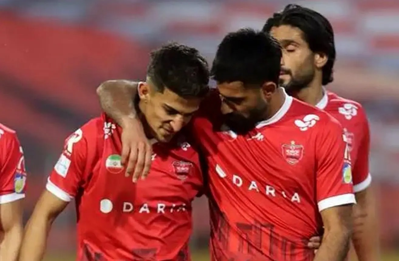 سکو‌ها خالی، «درها بسته، سرها در گریبان»؛ پشت پرده هراس از حضور تماشاگران در استادیوم چیست؟