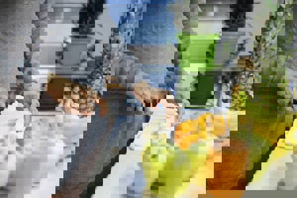 نخستین و مهم‌ترین اصل تغذیه در دوران بارداری