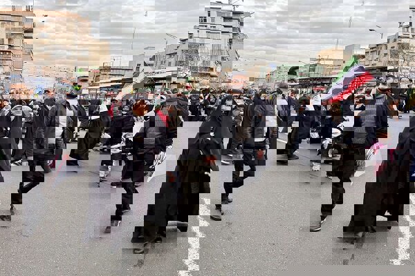 حضور معاون رئیس‌جمهور در امور زنان و خانواده در مراسم راهپیمایی ۲۲بهمن