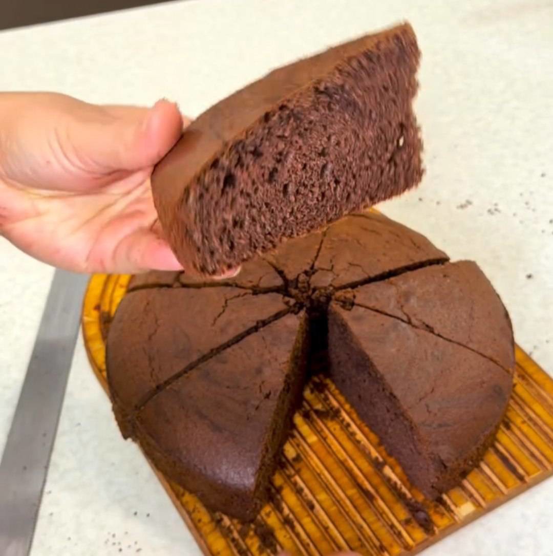 نکته اصلی برای پخت کیک شکلاتی