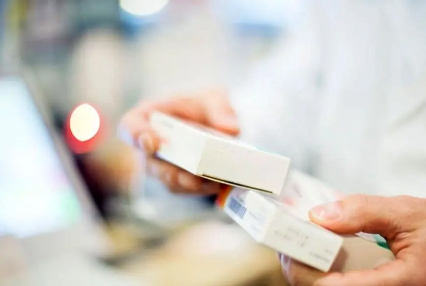 دارو کمیاب و گران؛ بازی با جان مردم؟/ ویدئو