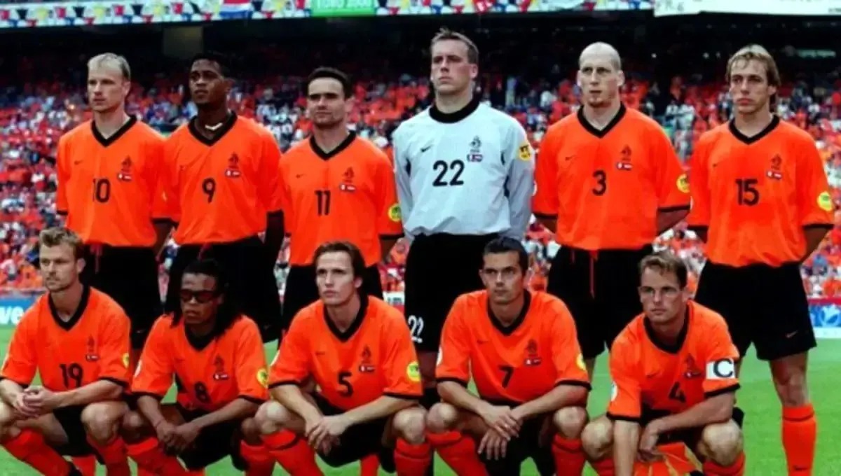 تغییر چهره ستاره‌های هلند پس از ۲۵ سال؛ از یورو ۲۰۰۰ تا امروز/ ویدئو