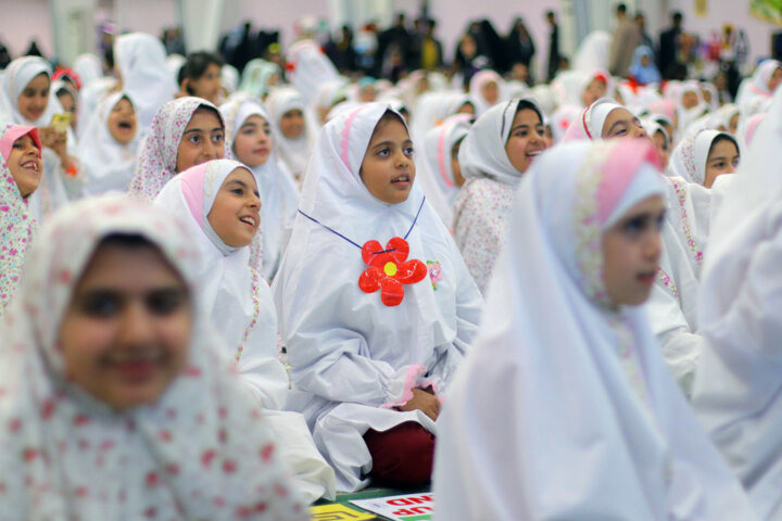 آیا دانش آموزان میتوانند روزه بگیرند؟!