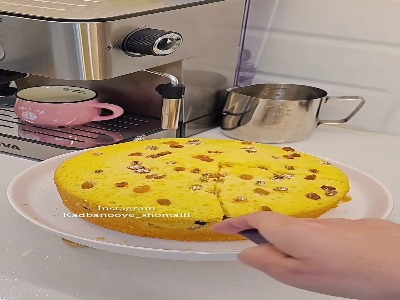 کیک کشمشی؛ طعم بهشت در هر لقمه