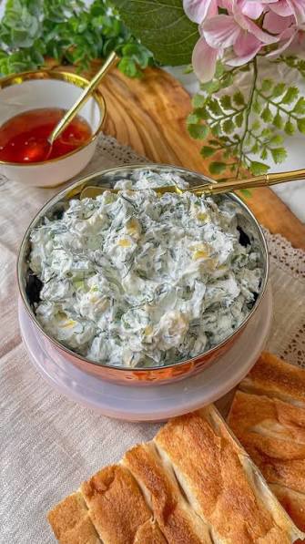 ژاژی یه دیپ کردی یک غذای همه چیز تمومه