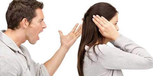 شوهرم برای همه کارهاش از خانوادش اجازه میگیره، راهکار چیه؟