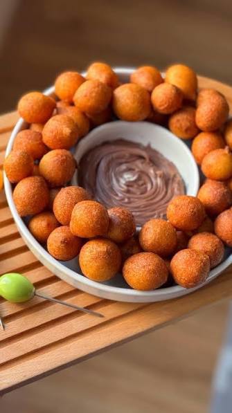پیراشکی لقمه‌ای فقط با یک تخم مرغ