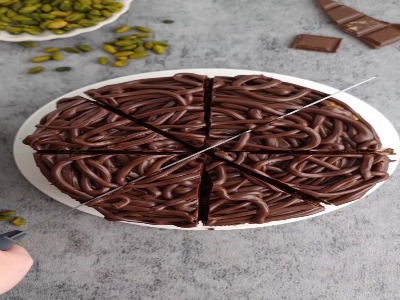 کیک شکلاتی محبوب
