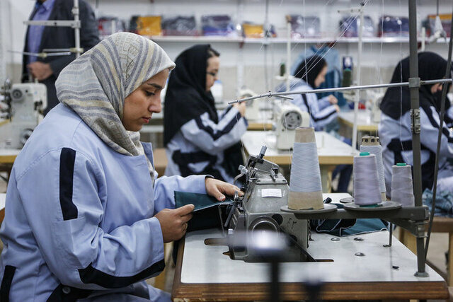 تمرکز شهرداری تهران بر اشتغال‌زایی ۴۰ هزار زن سرپرست خانوار