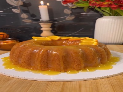 این کیک پرتقال بافت سبک و نرمی داره