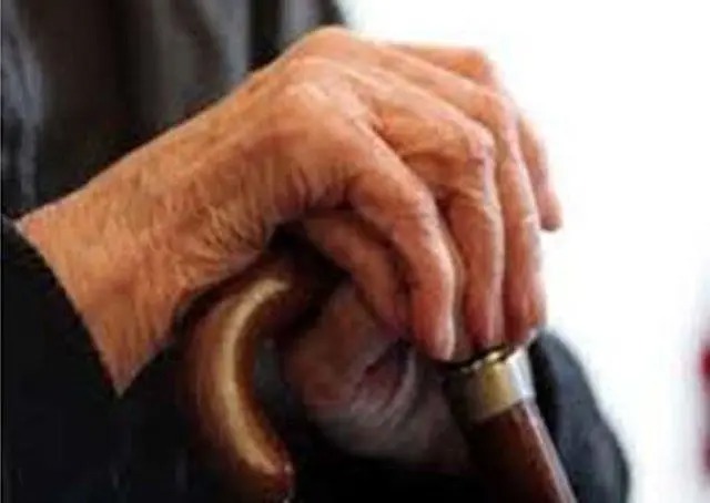 سالمندان؛ ۷ تا ۱۰ درصد جمعیت کشور / ۴۰ درصد تخت‌های بیمارستانی در اشغال سالمندان