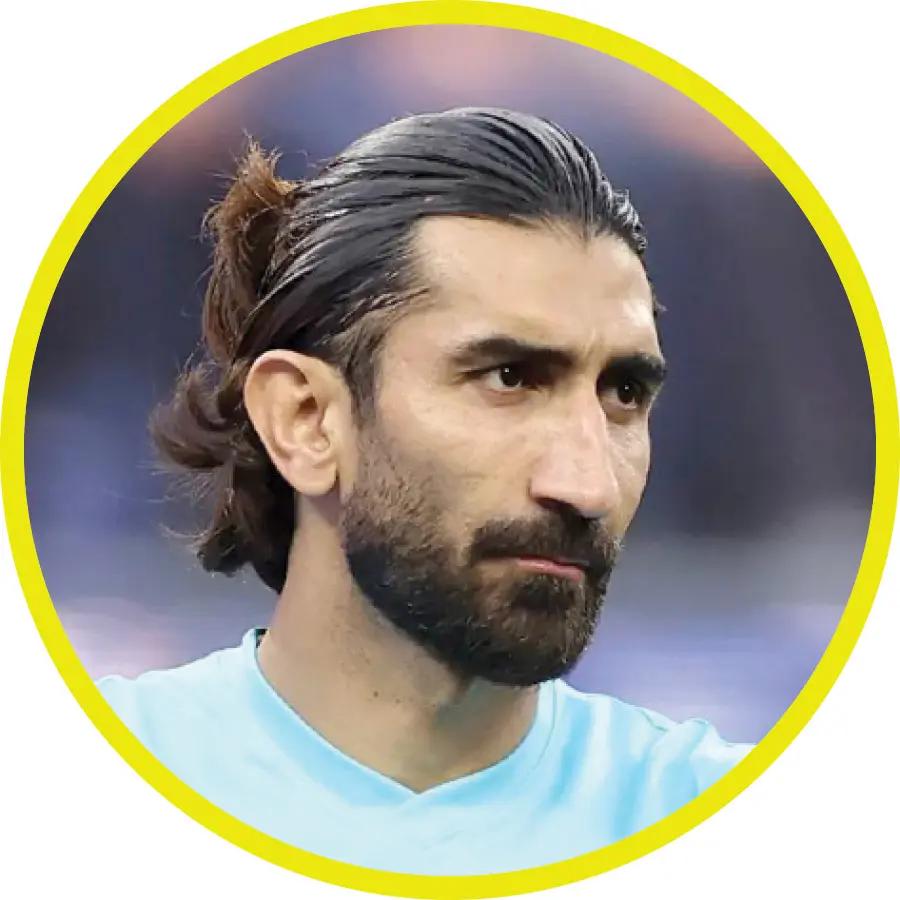 آریا بانو