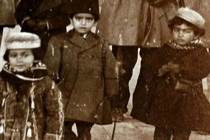 سفر به ایران قدیم؛ «نوه‌های ناصرالدین شاه و خواجه‌هایشان» در اصفهان