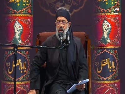 شعرخوانی محمود کریمی در جوار محل عروج رهبر شهید؛ با تبسم گفت ای ایران بخوان
