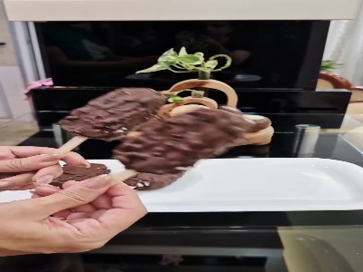 بستنی دیگه از بیرون نخر