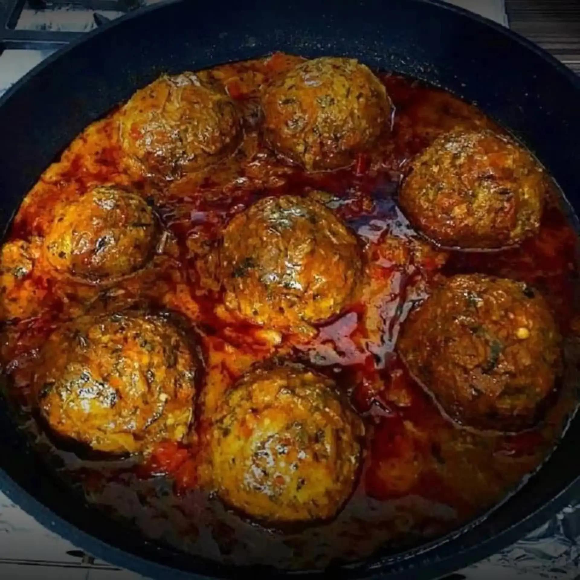 آریا بانو