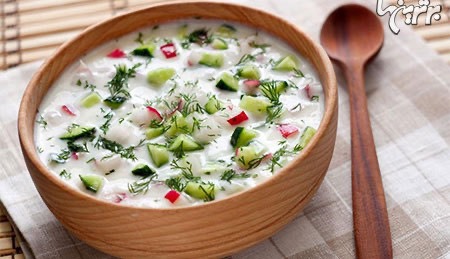 طرز تهیه آب‌دوغ خیار و مدل‌های تزئین آن