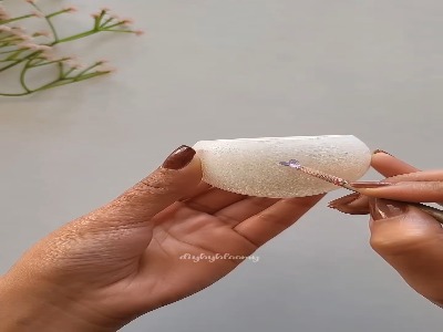 گلدان با حباب لامپ‌