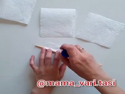 گل با دستمال کاغذی بساز