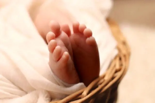 زن ۴۱ ساله روس پانزدهمین فرزندش را بدنیا آورد