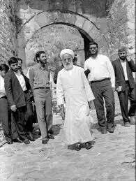 آریا بانو