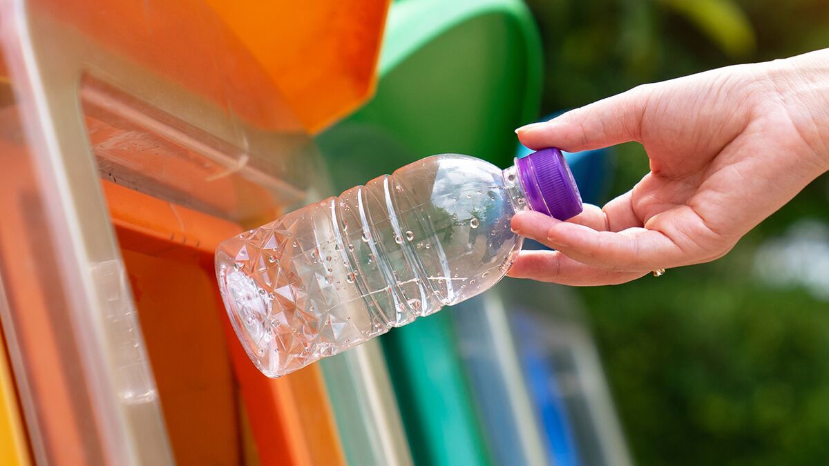 بطری های شیشه ای رو راحت بشور | آخرین خبر