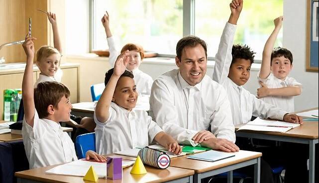 معلم دگرگون‌ساز؛ ویژگی‌ها و مهارت‌ها | آخرین خبر