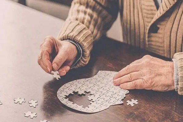 از دست دادن حافظه از چه سنی آغاز می‌شود؟