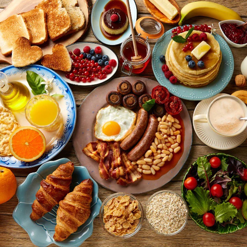 ۳ مدل صبحونه کافه‌ای جذاب