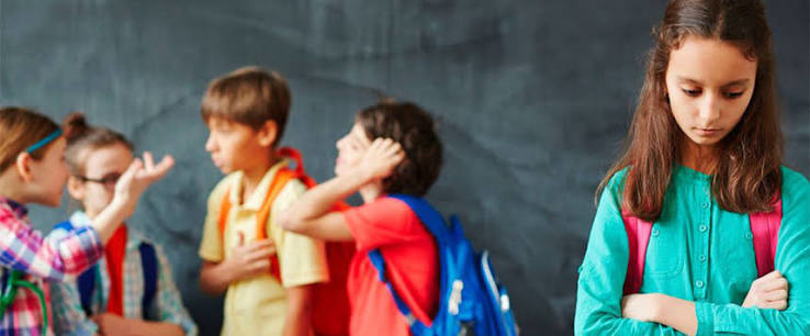 چرا فکر می‌کنی هیچ‌کس تو را دوست ندارد؟