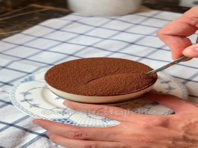 دسر لیوانی شیک و با کلاس برای مهمانیهای خاص