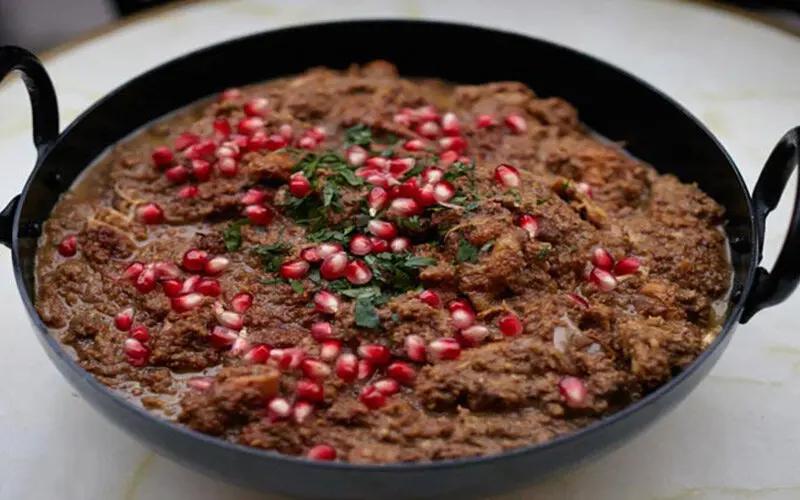 آریا بانو