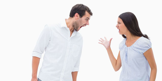 همسرم به دلیل وضعیت بد مالی بداخلاقی می‌کند!