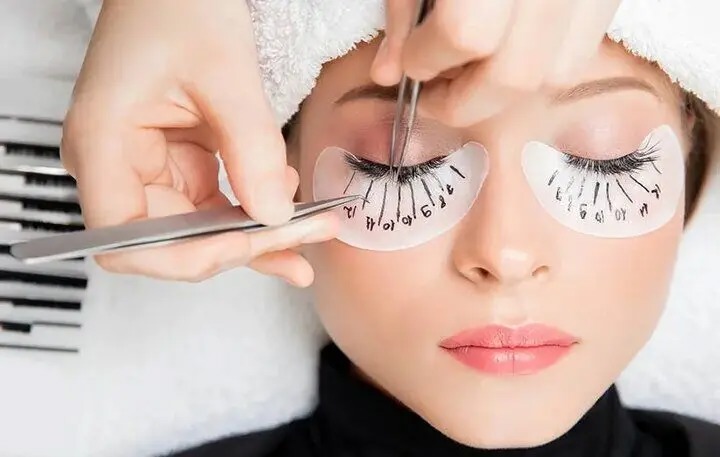 اکستنشن مژه چه عوارضی برای چشم دارد؟