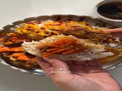 طرز تهیه چلو گوشت و هویج زعفرونی