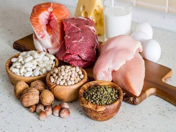 ترکیب حبوبات درکنار غلات می‌تواند به جای گوشت و مرغ استفاده شود