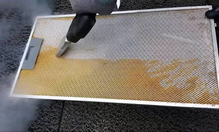 هود چرب شده رو اینجوری درست کن