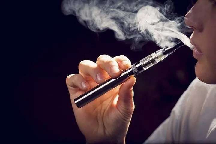 مصرف ویپ به کلاس پنجمی‌ها رسید