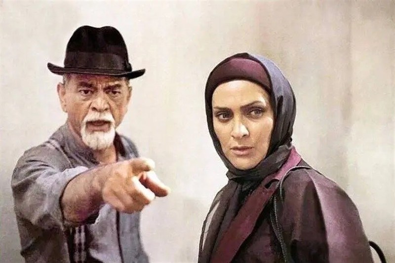 آریا بانو